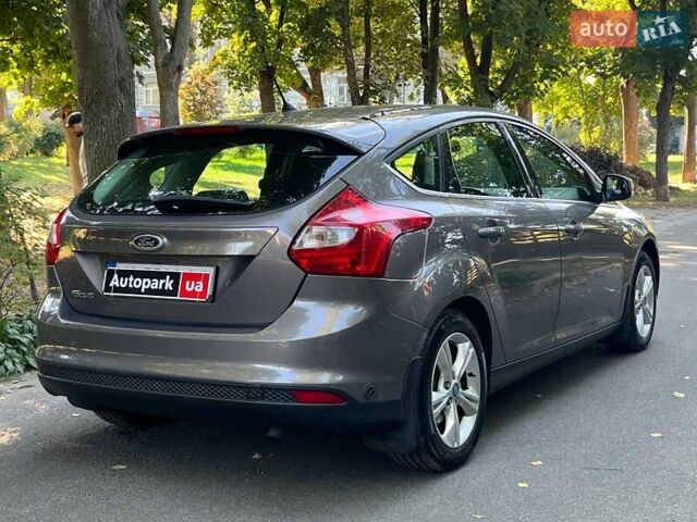Коричневый Форд Фокус, объемом двигателя 1.6 л и пробегом 217 тыс. км за 7590 $, фото 11 на Automoto.ua