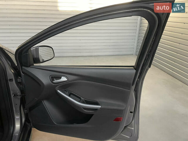 Коричневый Форд Фокус, объемом двигателя 1.6 л и пробегом 214 тыс. км за 7999 $, фото 35 на Automoto.ua