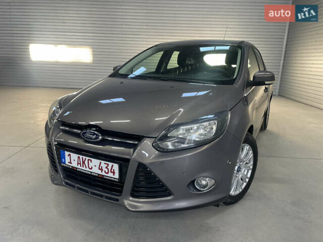 Коричневый Форд Фокус, объемом двигателя 1.6 л и пробегом 214 тыс. км за 7999 $, фото 5 на Automoto.ua