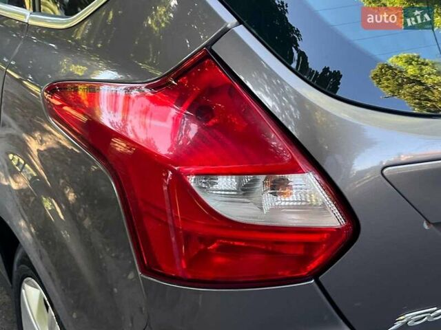 Коричневый Форд Фокус, объемом двигателя 1.6 л и пробегом 217 тыс. км за 7590 $, фото 13 на Automoto.ua