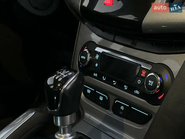 Коричневый Форд Фокус, объемом двигателя 1.6 л и пробегом 214 тыс. км за 7800 $, фото 39 на Automoto.ua