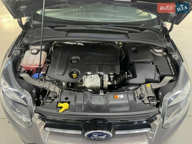 Коричневий Форд Фокус, об'ємом двигуна 1.6 л та пробігом 214 тис. км за 7999 $, фото 10 на Automoto.ua