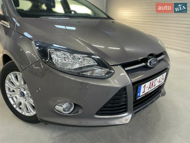 Коричневый Форд Фокус, объемом двигателя 1.6 л и пробегом 214 тыс. км за 7950 $, фото 7 на Automoto.ua