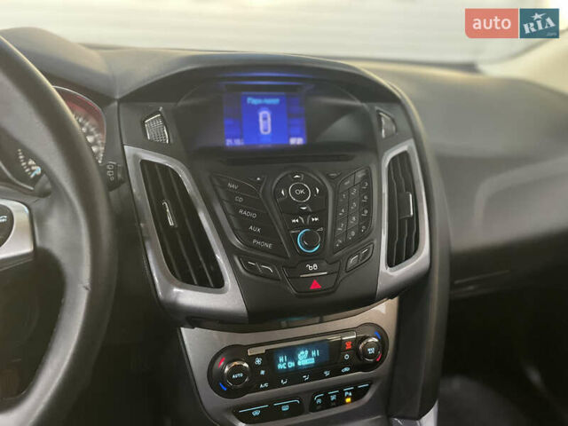 Коричневий Форд Фокус, об'ємом двигуна 1.6 л та пробігом 214 тис. км за 7999 $, фото 40 на Automoto.ua