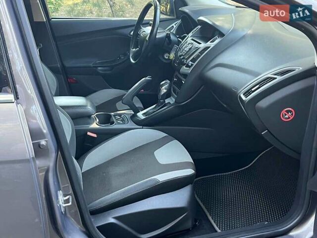 Коричневый Форд Фокус, объемом двигателя 1.6 л и пробегом 217 тыс. км за 7590 $, фото 19 на Automoto.ua