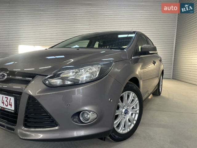 Коричневий Форд Фокус, об'ємом двигуна 1.6 л та пробігом 214 тис. км за 7999 $, фото 6 на Automoto.ua