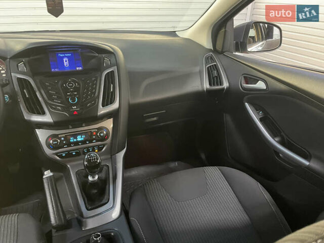 Коричневий Форд Фокус, об'ємом двигуна 1.6 л та пробігом 214 тис. км за 7999 $, фото 38 на Automoto.ua