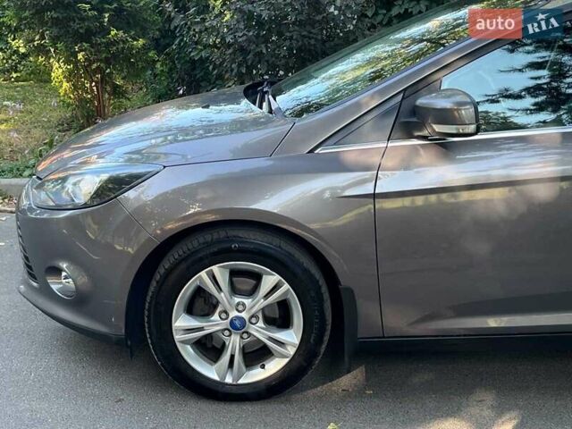 Коричневый Форд Фокус, объемом двигателя 1.6 л и пробегом 217 тыс. км за 7590 $, фото 5 на Automoto.ua