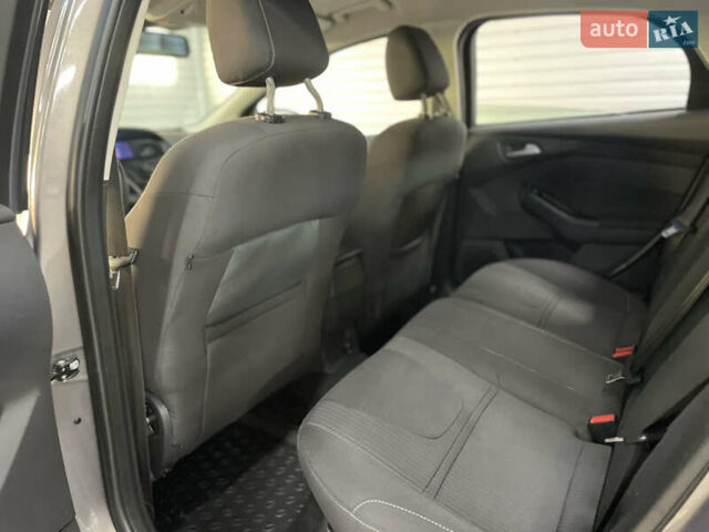 Коричневый Форд Фокус, объемом двигателя 1.6 л и пробегом 214 тыс. км за 7950 $, фото 4 на Automoto.ua