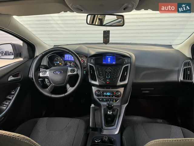 Коричневый Форд Фокус, объемом двигателя 1.6 л и пробегом 214 тыс. км за 7950 $, фото 3 на Automoto.ua