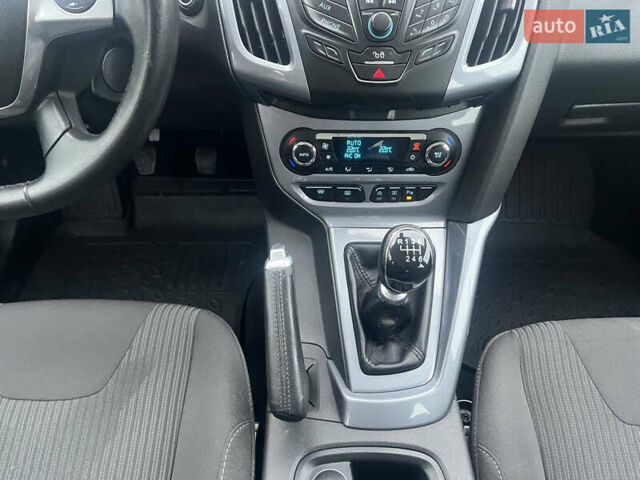 Коричневый Форд Фокус, объемом двигателя 1.6 л и пробегом 214 тыс. км за 7100 $, фото 24 на Automoto.ua