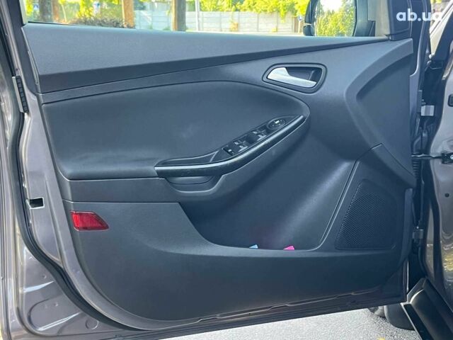 Коричневый Форд Фокус, объемом двигателя 1.6 л и пробегом 217 тыс. км за 7590 $, фото 31 на Automoto.ua