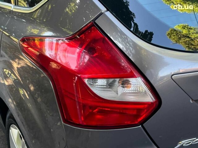 Коричневый Форд Фокус, объемом двигателя 1.6 л и пробегом 217 тыс. км за 7590 $, фото 13 на Automoto.ua