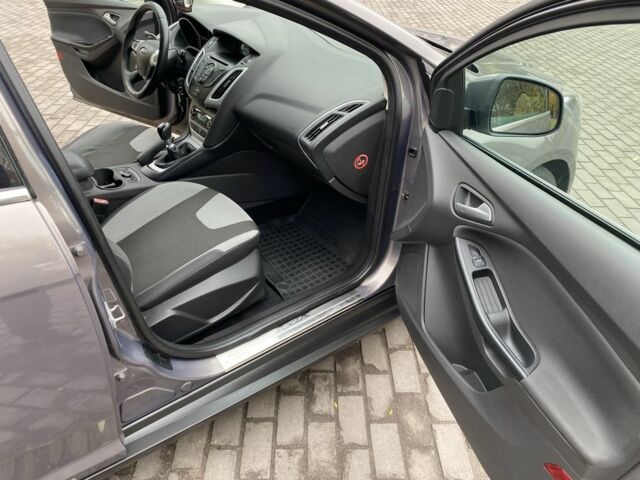 Коричневий Форд Фокус, об'ємом двигуна 1 л та пробігом 115 тис. км за 7400 $, фото 10 на Automoto.ua