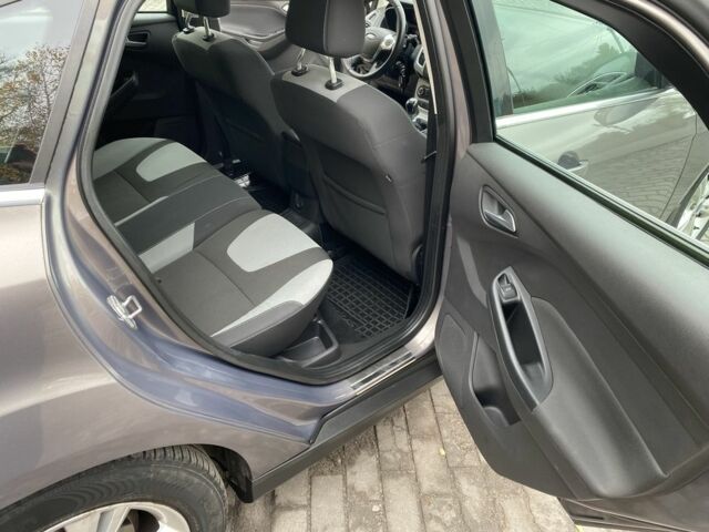 Коричневий Форд Фокус, об'ємом двигуна 1 л та пробігом 115 тис. км за 7400 $, фото 9 на Automoto.ua