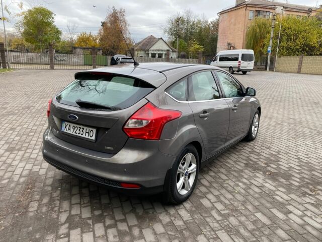 Коричневий Форд Фокус, об'ємом двигуна 1 л та пробігом 115 тис. км за 7400 $, фото 3 на Automoto.ua