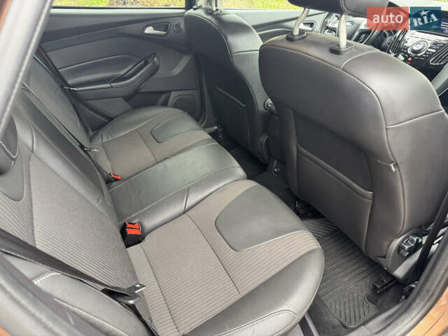 Форд Фокус 2013 в Одессе на Automoto.ua Коричневый Форд Фокус, объемом двигателя 0 л и пробегом 103 тыс. км за 7200 $, фото 10 на Automoto.ua