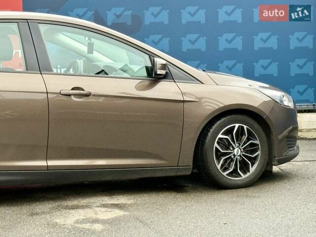 Коричневый Форд Фокус, объемом двигателя 1.6 л и пробегом 121 тыс. км за 11800 $, фото 23 на Automoto.ua