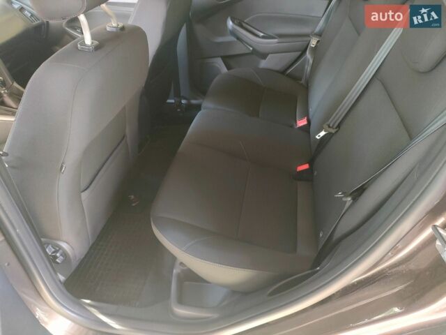 Коричневий Форд Фокус, об'ємом двигуна 1.6 л та пробігом 69 тис. км за 11700 $, фото 16 на Automoto.ua