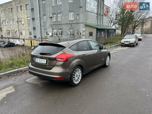 Коричневий Форд Фокус, об'ємом двигуна 0 л та пробігом 113 тис. км за 8499 $, фото 4 на Automoto.ua