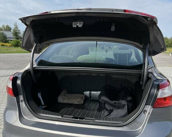 Форд Фокус 2013 в Львове на Automoto.ua Коричневый Форд Фокус, объемом двигателя 1 л и пробегом 154 тыс. км за 9500 $, фото 13 на Automoto.ua