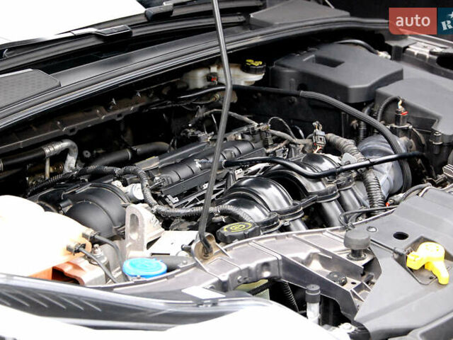 Коричневый Форд Фокус, объемом двигателя 1.6 л и пробегом 21 тыс. км за 10000 $, фото 26 на Automoto.ua