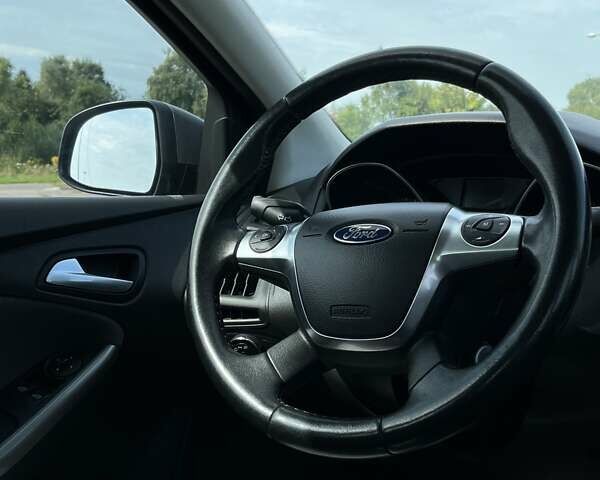 Форд Фокус 2013 в Львове на Automoto.ua Коричневый Форд Фокус, объемом двигателя 1 л и пробегом 154 тыс. км за 9500 $, фото 6 на Automoto.ua