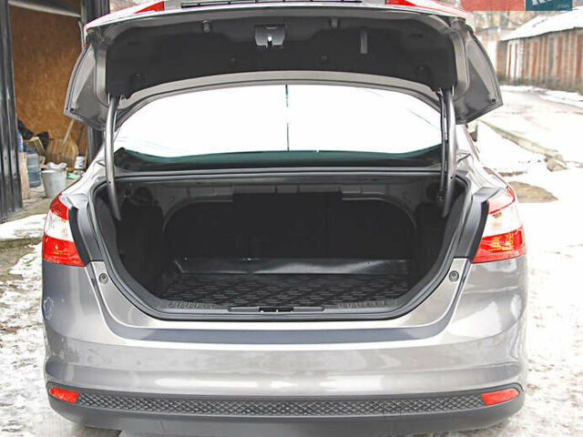 Коричневый Форд Фокус, объемом двигателя 1.6 л и пробегом 21 тыс. км за 10000 $, фото 15 на Automoto.ua