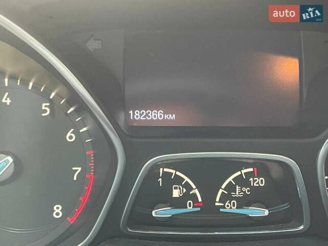 Форд Фокус 2015 у Києві на Automoto.ua Коричневий Форд Фокус, об'ємом двигуна 1 л та пробігом 183 тис. км за 7200 $, фото 7 на Automoto.ua