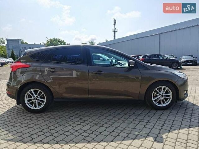 Коричневый Форд Фокус, объемом двигателя 1 л и пробегом 122 тыс. км за 8200 $, фото 6 на Automoto.ua