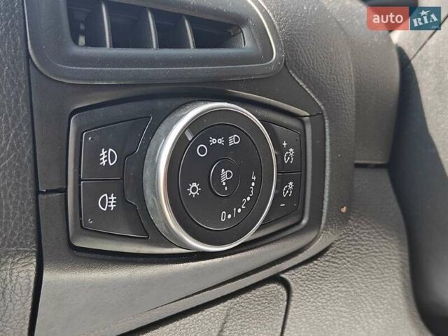 Коричневый Форд Фокус, объемом двигателя 1 л и пробегом 122 тыс. км за 8200 $, фото 9 на Automoto.ua