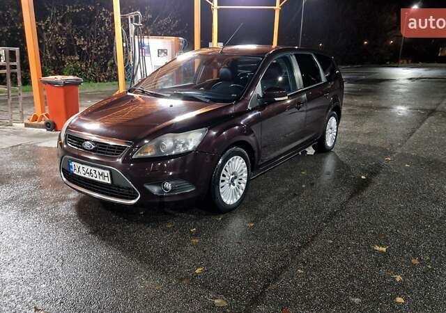 Форд Фокус 2008 в Харькове на Automoto.ua Коричневый Форд Фокус, объемом двигателя 1.6 л и пробегом 281 тыс. км за 5700 $, фото 2 на Automoto.ua