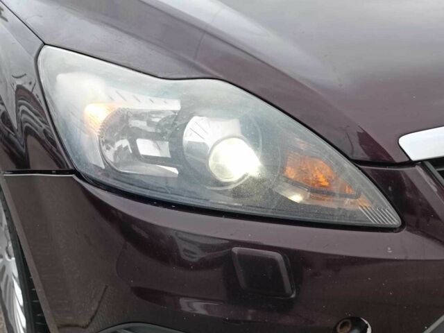 Коричневый Форд Фокус, объемом двигателя 1.6 л и пробегом 281 тыс. км за 5490 $, фото 4 на Automoto.ua