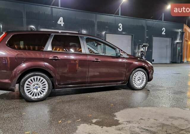 Форд Фокус 2008 в Харькове на Automoto.ua Коричневый Форд Фокус, объемом двигателя 1.6 л и пробегом 281 тыс. км за 5700 $, фото 5 на Automoto.ua