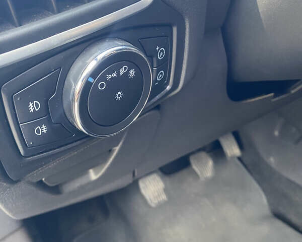 Коричневый Форд Фокус, объемом двигателя 1.6 л и пробегом 158 тыс. км за 8200 $, фото 11 на Automoto.ua