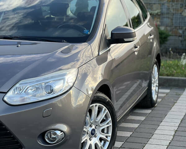 Коричневий Форд Фокус, об'ємом двигуна 1.6 л та пробігом 232 тис. км за 8000 $, фото 19 на Automoto.ua