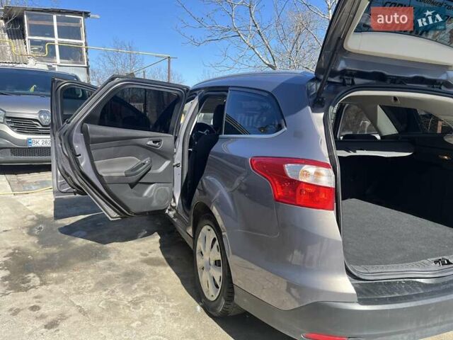 Коричневий Форд Фокус, об'ємом двигуна 1.6 л та пробігом 280 тис. км за 7600 $, фото 7 на Automoto.ua