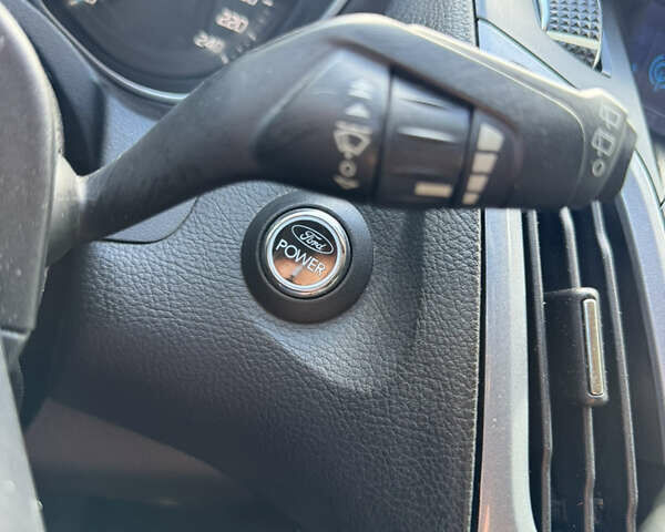 Коричневий Форд Фокус, об'ємом двигуна 1.6 л та пробігом 227 тис. км за 8199 $, фото 42 на Automoto.ua