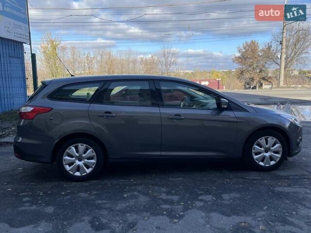 Коричневый Форд Фокус, объемом двигателя 1.6 л и пробегом 256 тыс. км за 9100 $, фото 7 на Automoto.ua