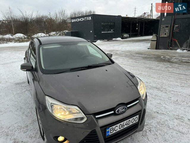 Коричневый Форд Фокус, объемом двигателя 1.56 л и пробегом 268 тыс. км за 5650 $, фото 11 на Automoto.ua
