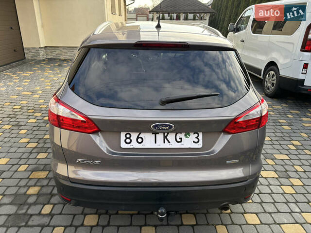 Коричневый Форд Фокус, объемом двигателя 1.6 л и пробегом 220 тыс. км за 7550 $, фото 3 на Automoto.ua