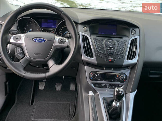 Коричневый Форд Фокус, объемом двигателя 1.6 л и пробегом 241 тыс. км за 8550 $, фото 38 на Automoto.ua