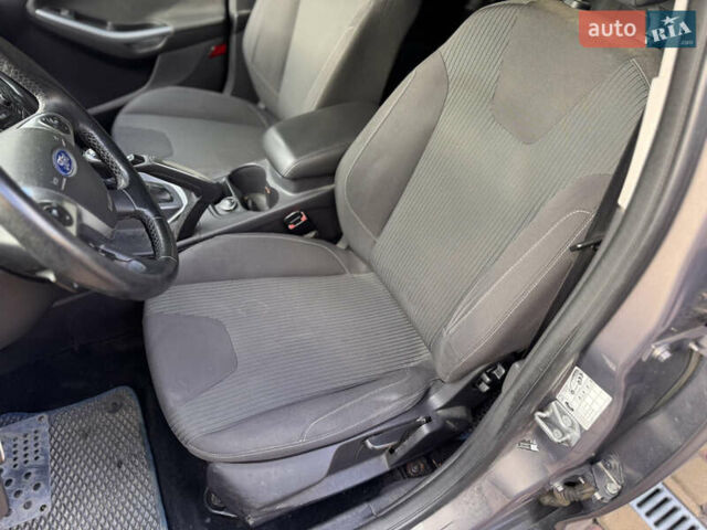 Коричневый Форд Фокус, объемом двигателя 1 л и пробегом 185 тыс. км за 4499 $, фото 3 на Automoto.ua