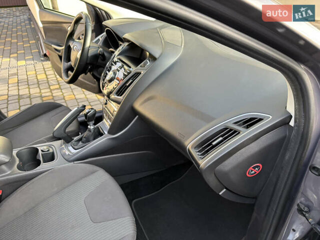 Коричневый Форд Фокус, объемом двигателя 1.6 л и пробегом 220 тыс. км за 7550 $, фото 22 на Automoto.ua