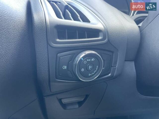 Коричневый Форд Фокус, объемом двигателя 1.6 л и пробегом 256 тыс. км за 9100 $, фото 20 на Automoto.ua