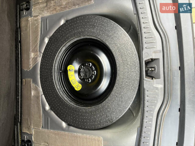 Коричневый Форд Фокус, объемом двигателя 1.6 л и пробегом 220 тыс. км за 7550 $, фото 13 на Automoto.ua