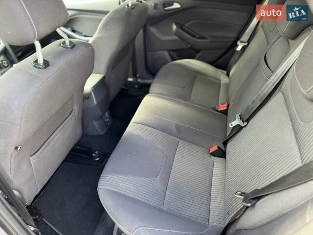 Коричневий Форд Фокус, об'ємом двигуна 1.6 л та пробігом 227 тис. км за 8199 $, фото 38 на Automoto.ua