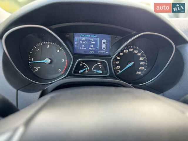 Коричневий Форд Фокус, об'ємом двигуна 1.6 л та пробігом 227 тис. км за 8199 $, фото 44 на Automoto.ua