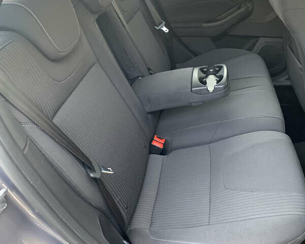 Коричневый Форд Фокус, объемом двигателя 1.6 л и пробегом 241 тыс. км за 8550 $, фото 4 на Automoto.ua