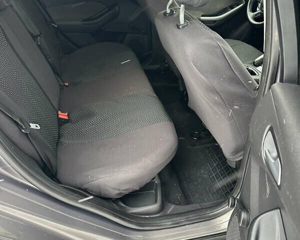 Коричневый Форд Фокус, объемом двигателя 1.56 л и пробегом 268 тыс. км за 5650 $, фото 22 на Automoto.ua